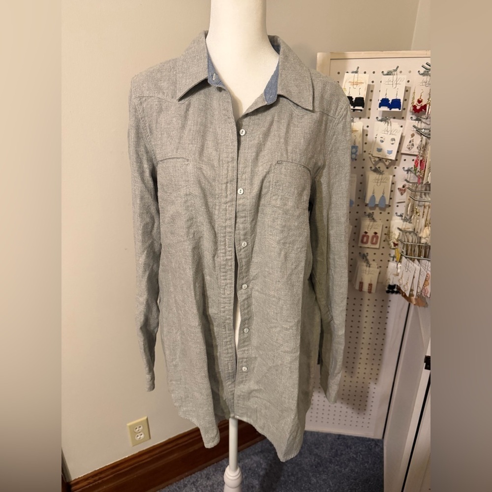 Treasure & Bond Light Gray Cotton Button-Down Shirt